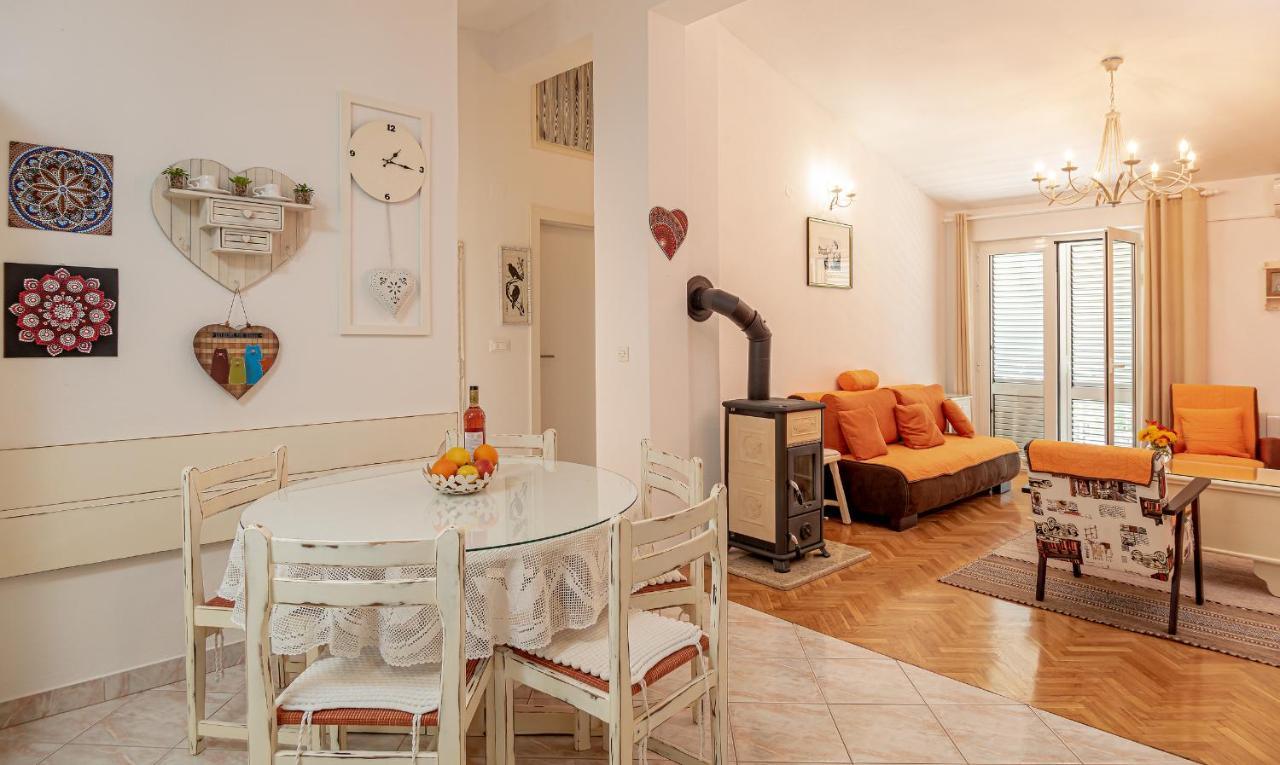 Apartments Villa Lilla Baška Voda Extérieur photo