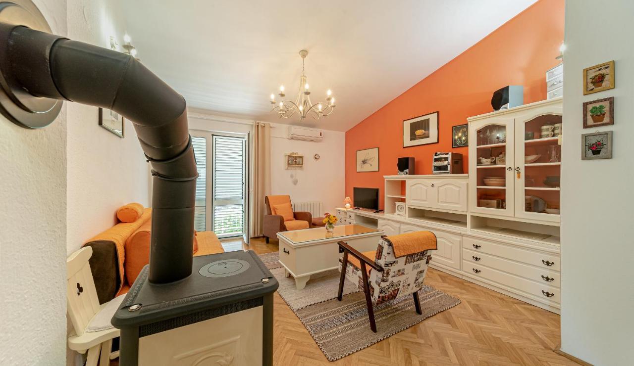 Apartments Villa Lilla Baška Voda Extérieur photo