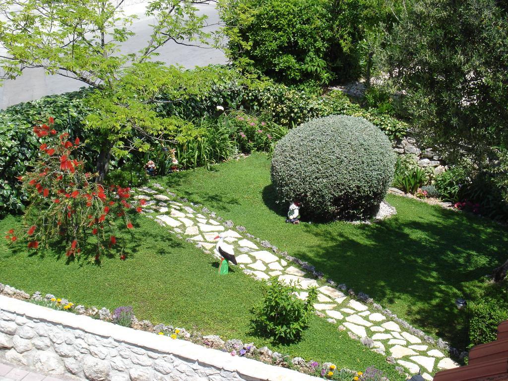 Apartments Villa Lilla Baška Voda Extérieur photo