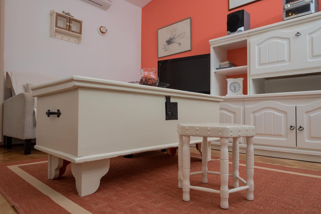 Apartments Villa Lilla Baška Voda Extérieur photo